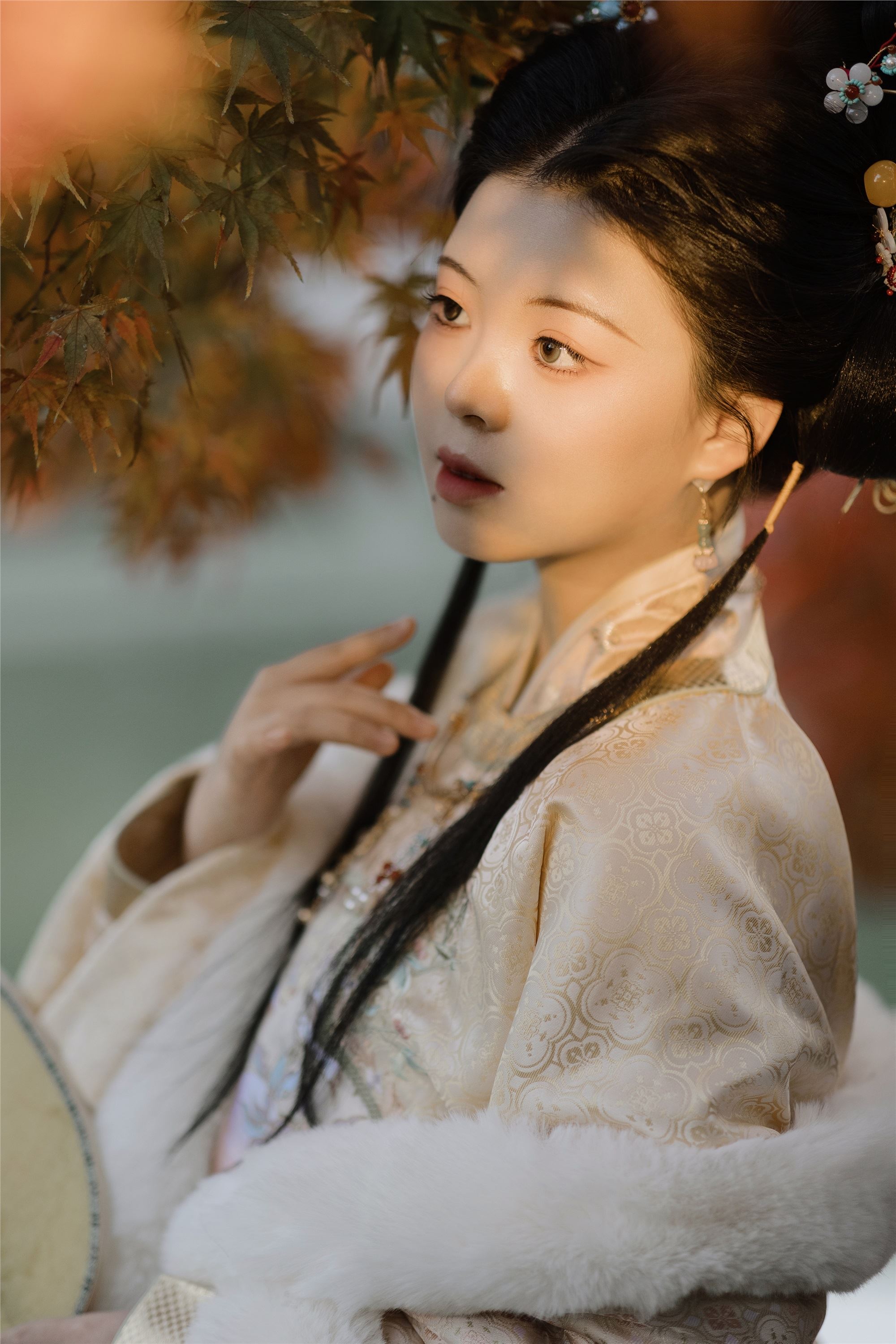 YITUYU艺图语 2025.02.02 姑苏秋枫 潘小落